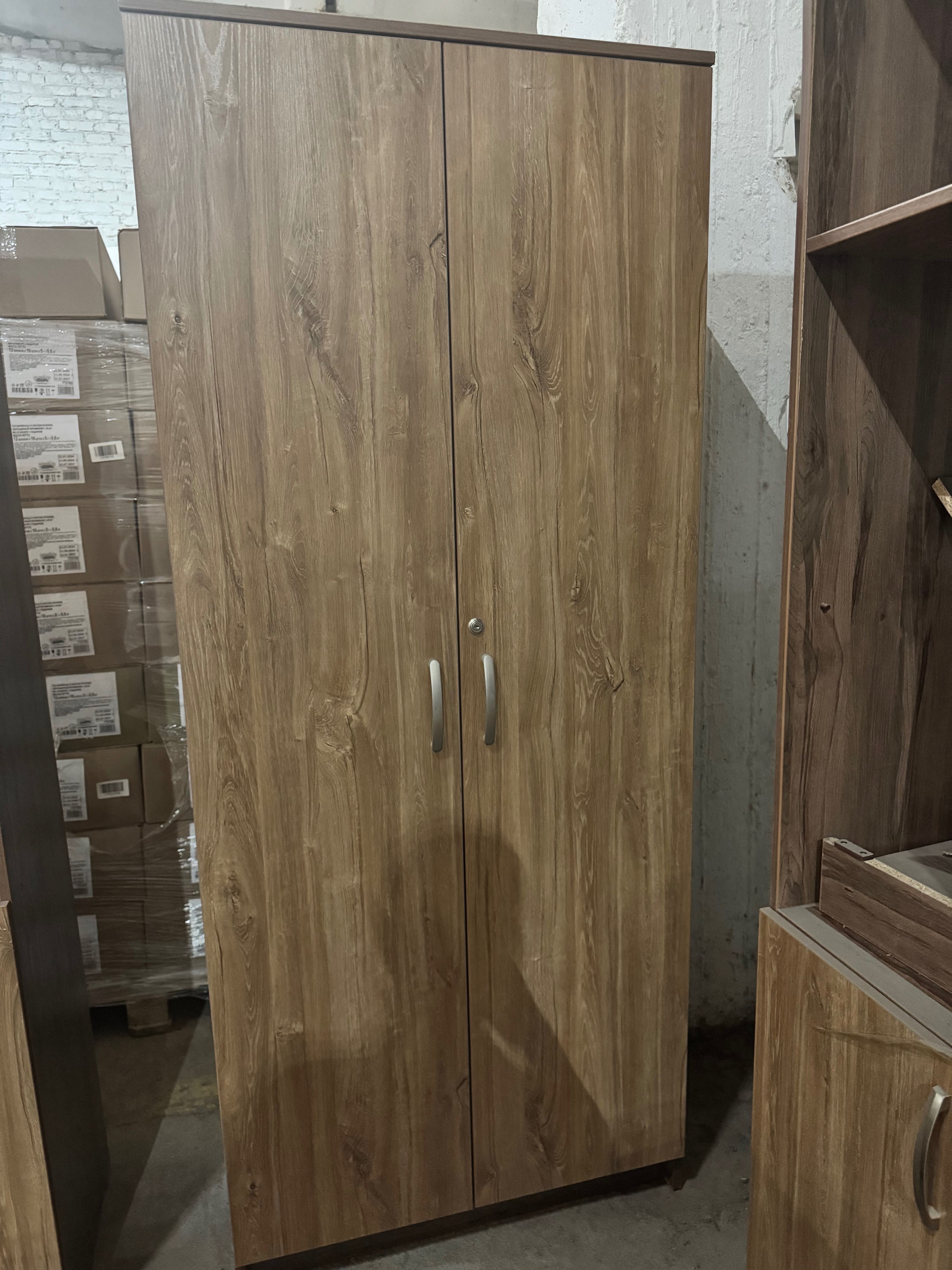 Продам офисные шкафы в хорошем состоянии