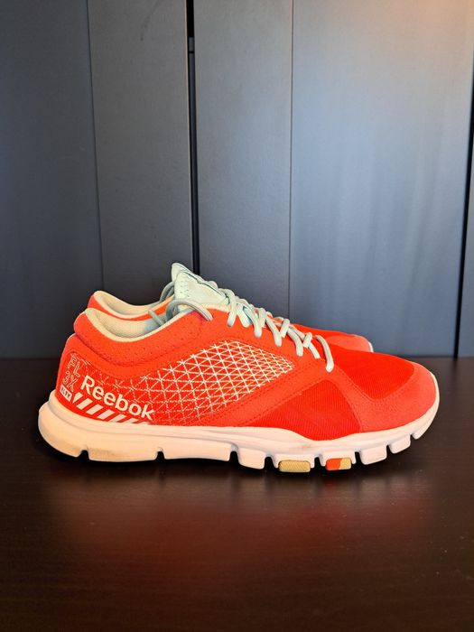 Încălțăminte sport Reebok- fitness sau zilnic