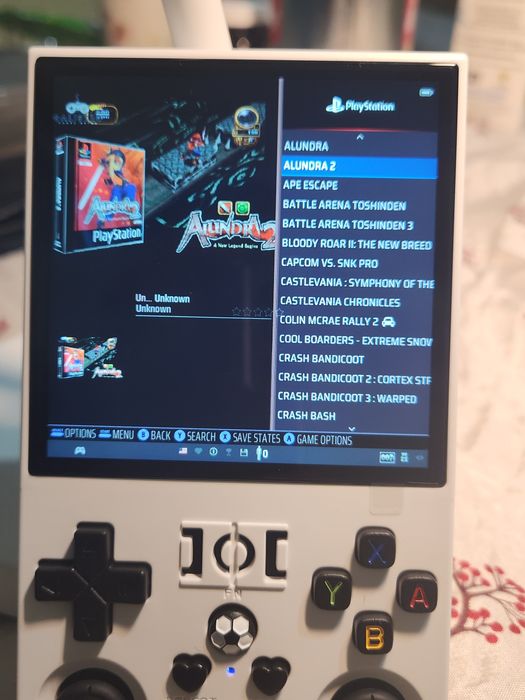 Уникална Мощна Нова Конзола R36  MAX с калъф