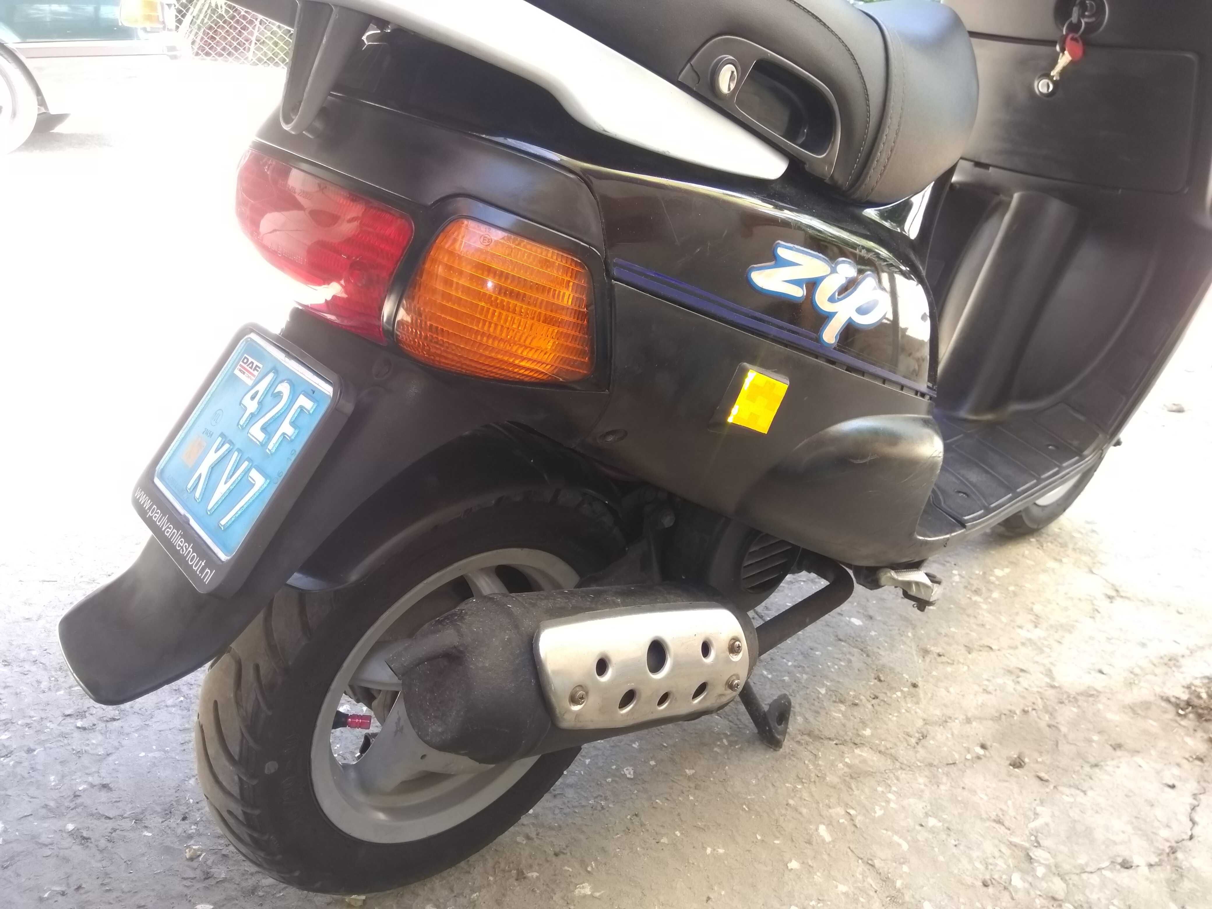 Piaggio ZIP  49 куб. -2t