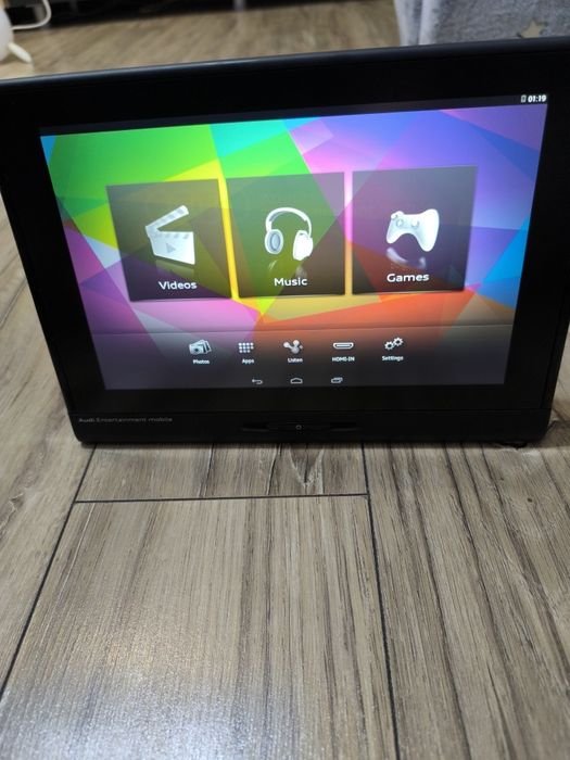 Monitor audi (tableta spate)
