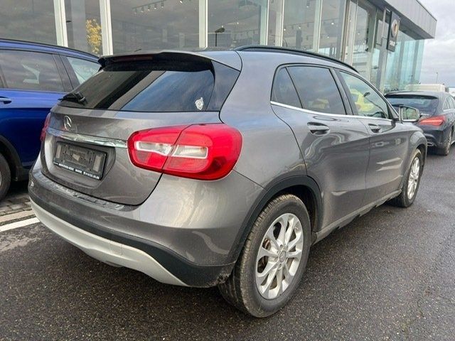 Mercedes-Benz GLA 200 - Diesel - Automatic