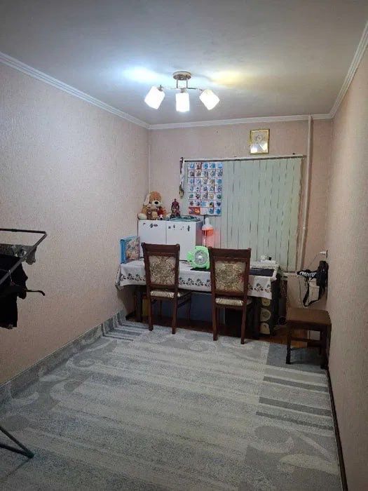 Продается 3-комнатная квартира, массив Ялангач, ориентир UZUM