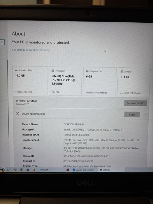 Лаптоп Dell Inspiron 7577 изключително запазен