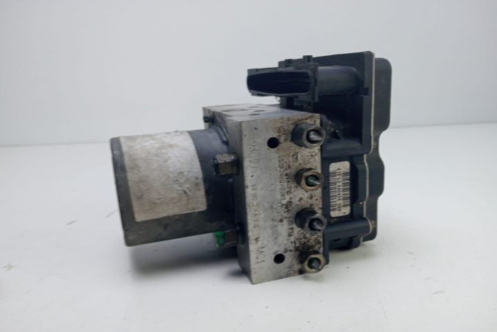 Pompa ABS   8200430798 Renault Megane a 2-a generatie