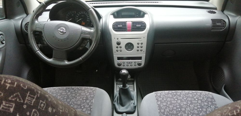 Opel Corsa 1.2 benzina