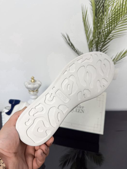 Adidasi Alexander Mcqueen albi