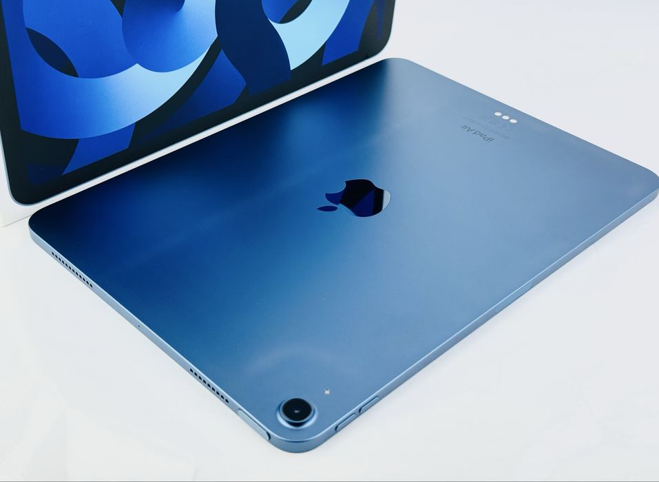 Apple iPad Air 5 64GB WiFi Bue Перфектен! Гаранция!