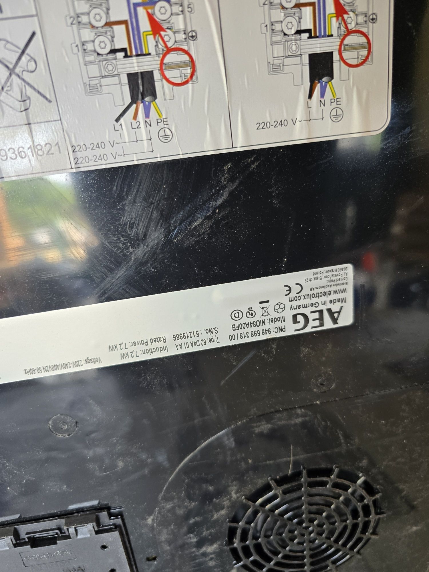 Plita inductie aeg noua 220v sau 380v