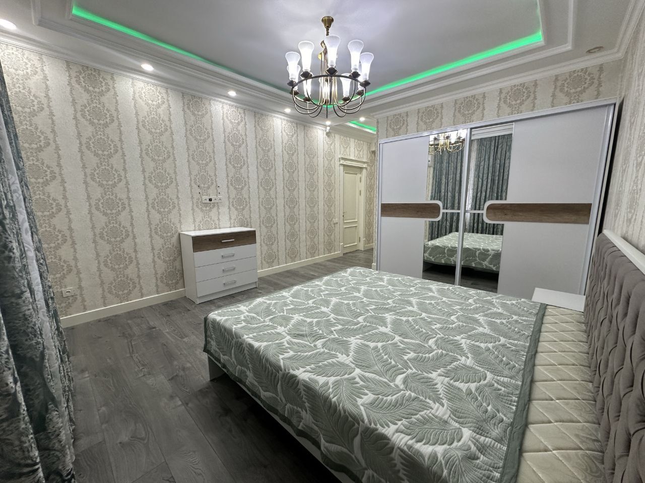 метро Максима Горького 3/2/6 новостройка (Дагестанская)