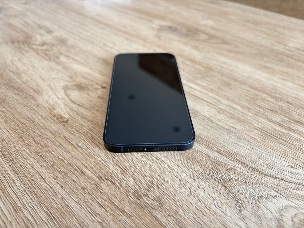 iPhone 13 128GB Midnight