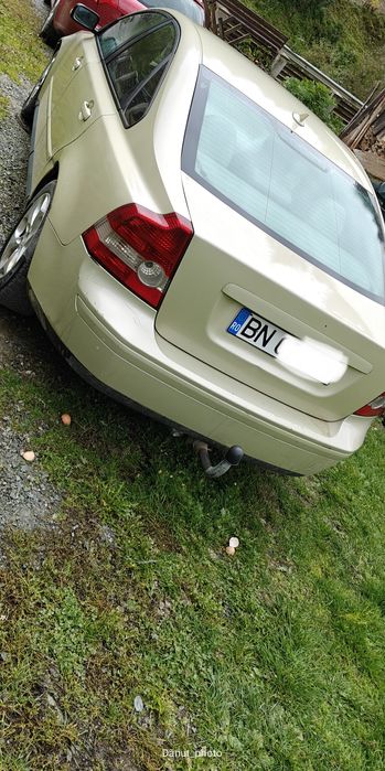Vând  Volvo  S40