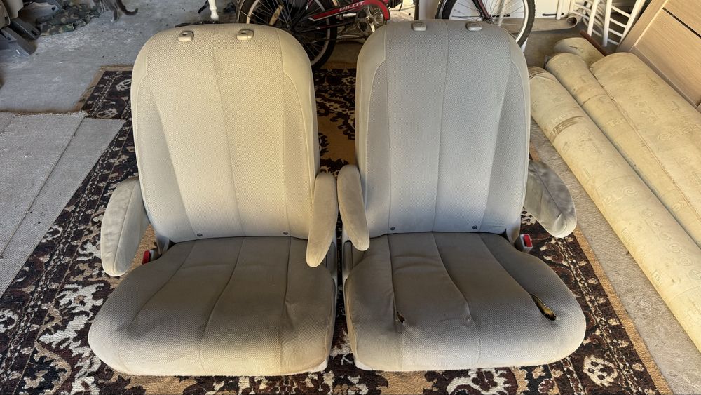 Сиеннаның сидениясын сатамын