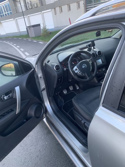 Vand Nissan j10 Qashqai Tekna 1.5 dci 110cp 2010