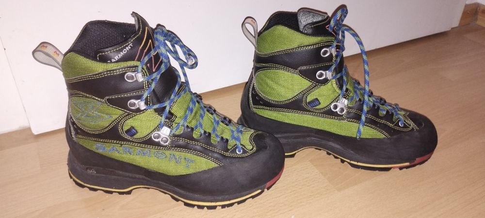 Bocanci iarnă Garmont mărimea 38