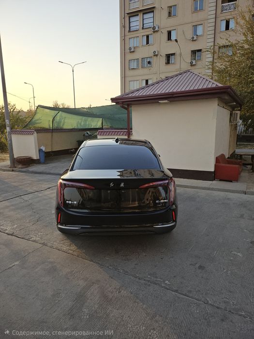 Hongqi eqm5 500talik Arendaga
