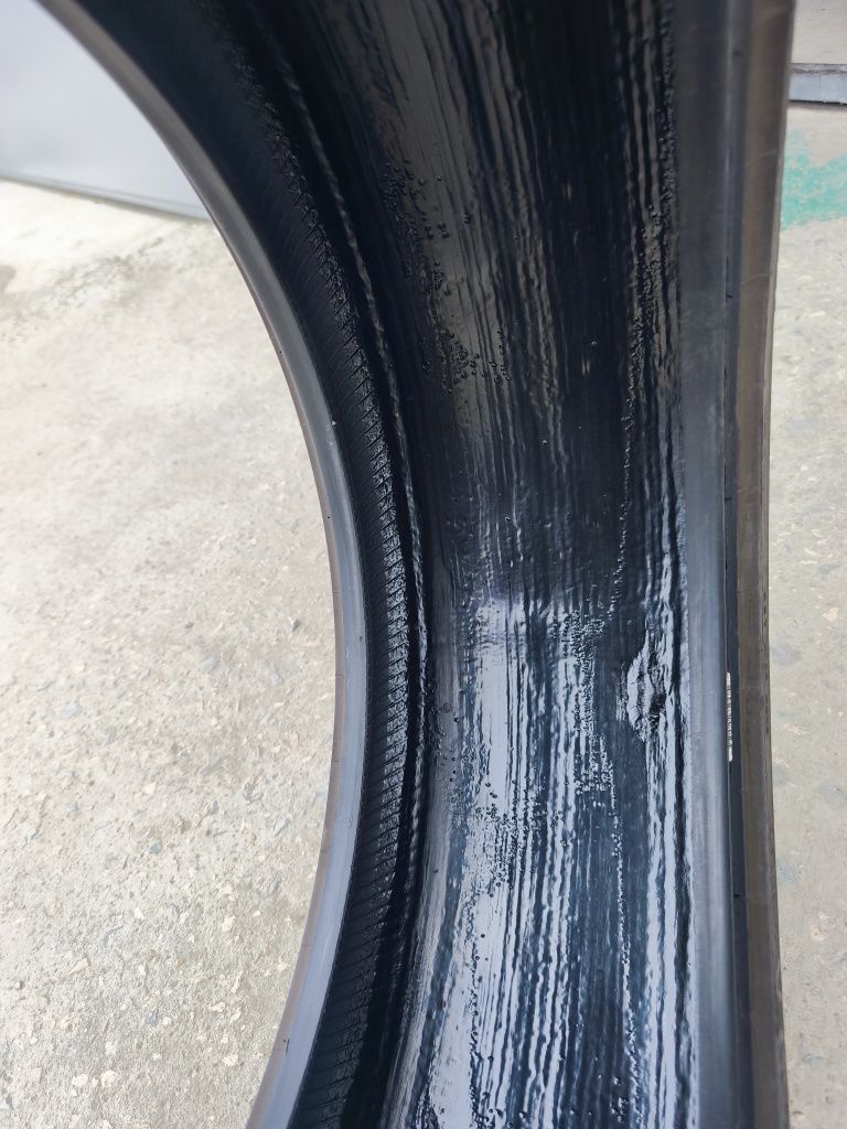 Летни гуми 235/45/17 2бр. Continental и 2бр. Dunlop