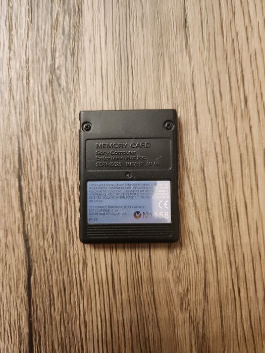 Card de memorie modat cu FMCB pentru PlayStation 2 (PS2)