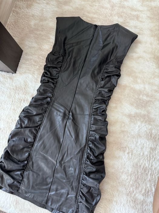 Кожена Рокля Zara