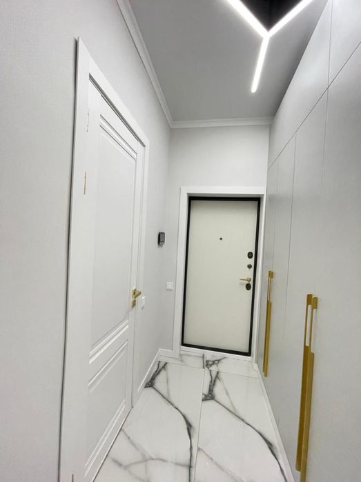 Изготовление и установка натяжных потолков