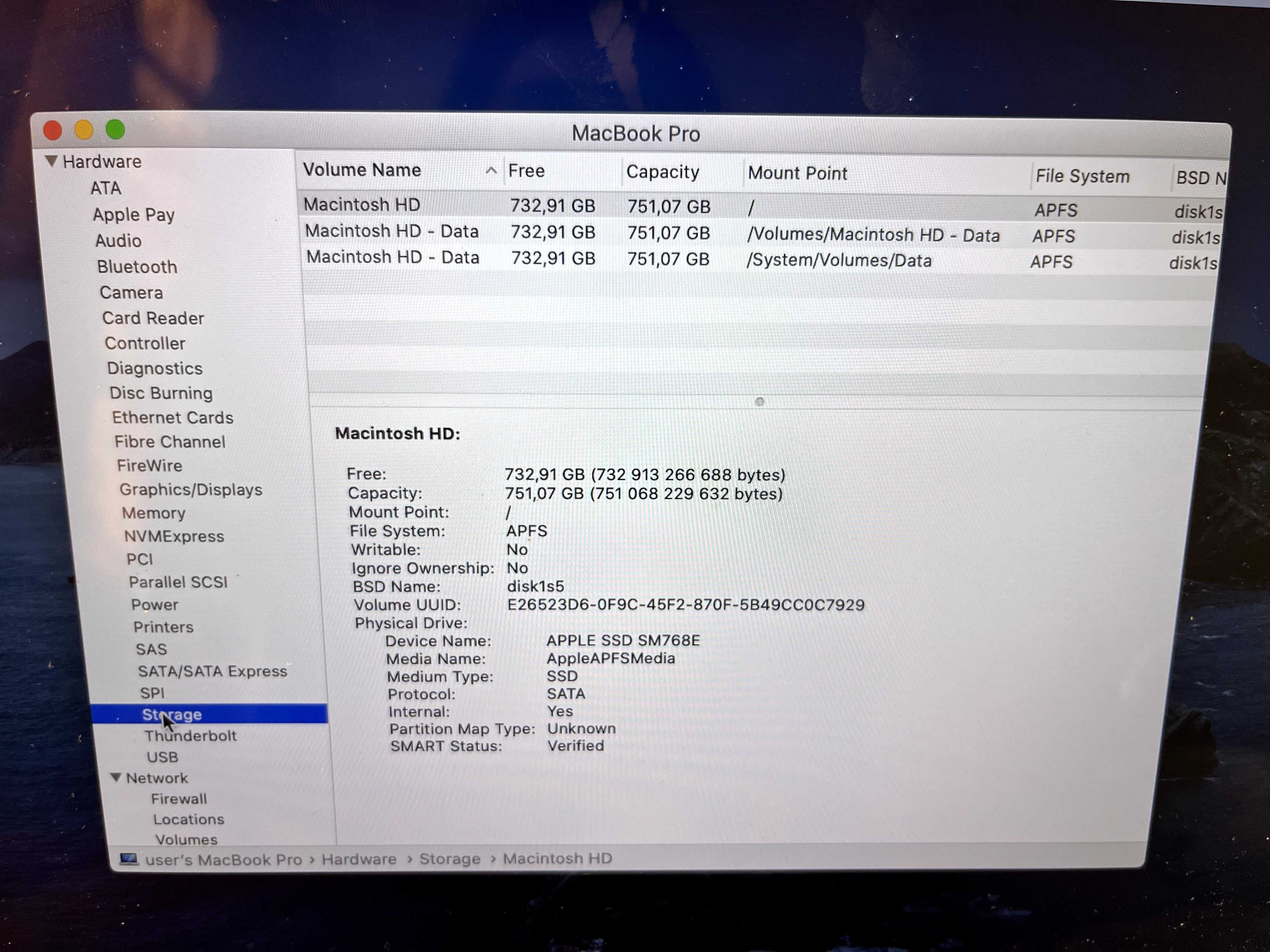 Macbook pro  15,4" 16gb RAM 2,7-3,7 i7, 768gb +оригинално зарядно 85w