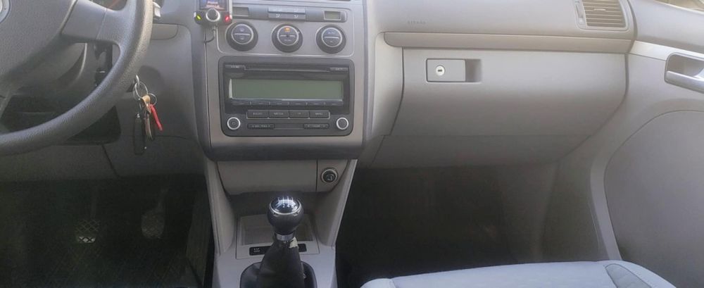 Volkswagen Touran 1.9 TDI BXE 105 cai