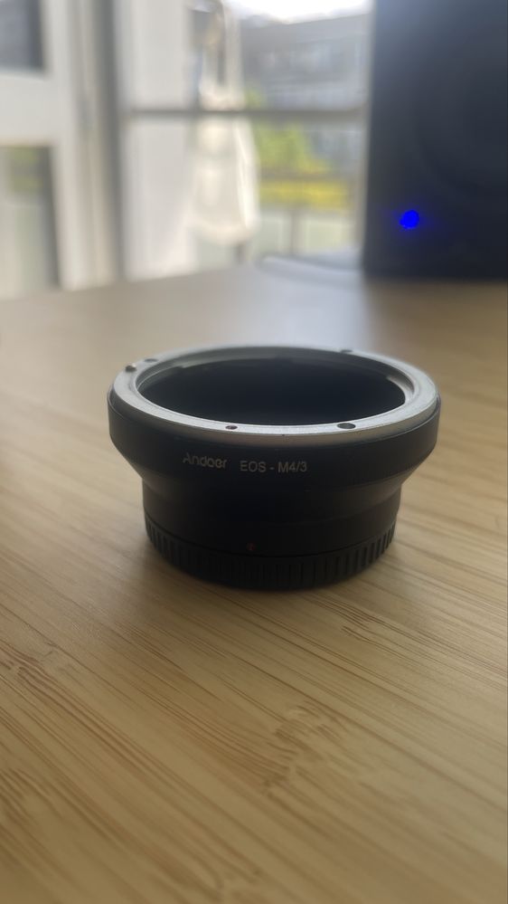 Canon EFS 60mm f2.2 Macro