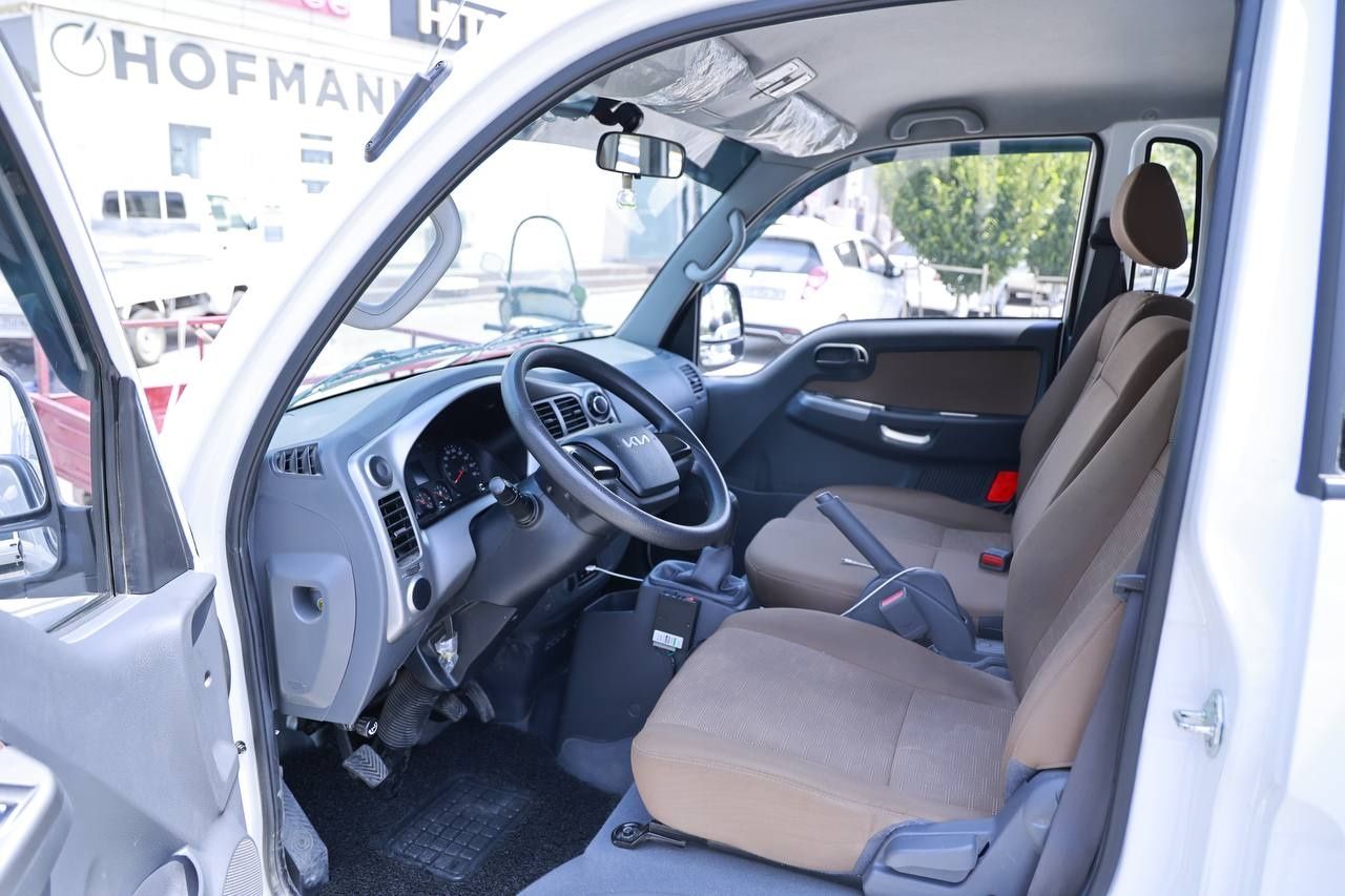 Kia bongo 2023 yil