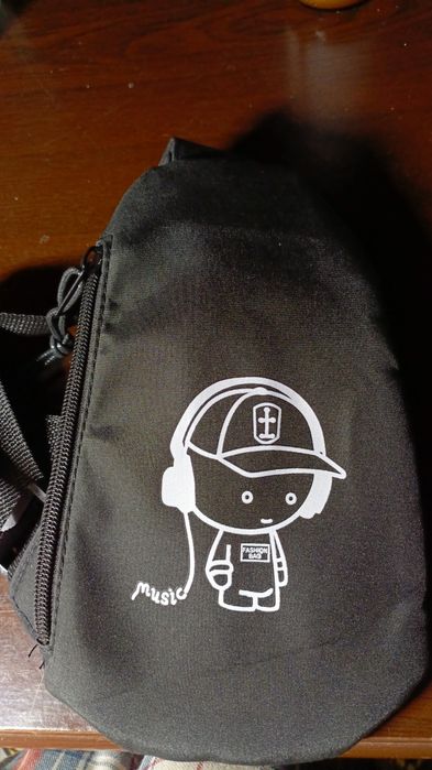 Продам сумочку для телефона