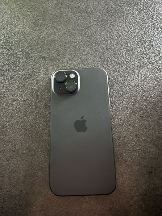 Vand telefon iphone 15 nou,in stare foarte bunah