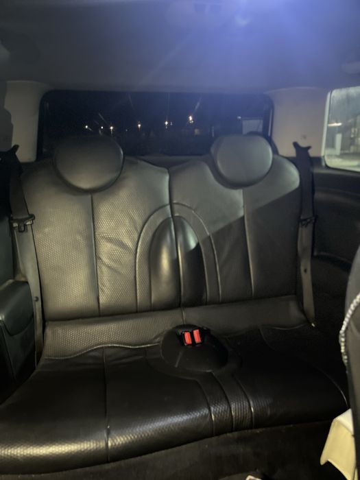 Vând MINI Cooper 2001 – mică, sprintenă și cu atitudine