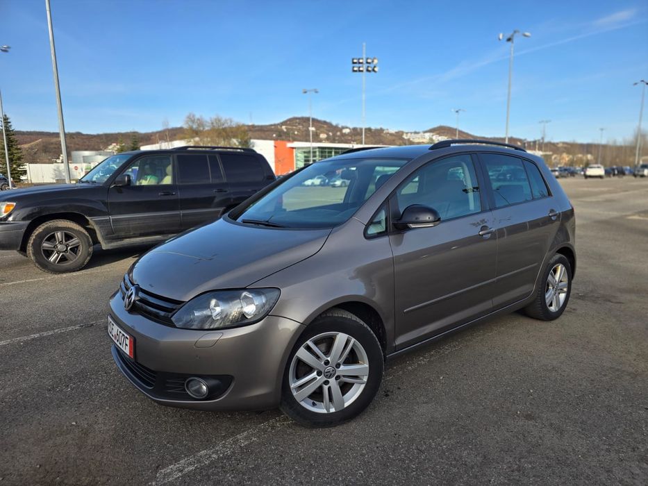 Vând Vw Golf 6 Plus Match 1.2 Tsi 105 Cp  An 2013 Euro 5