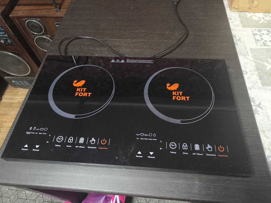 Настольная индукционная плита KITFORT KT-105