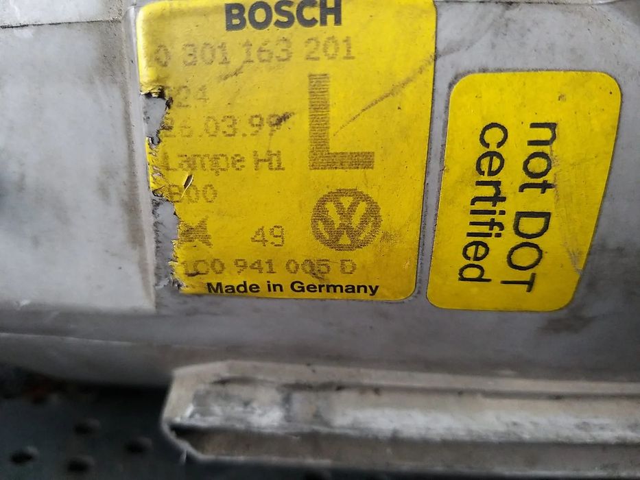 Far stanga vw new beetle 9c1 1c1 1c0941005d 0301163201