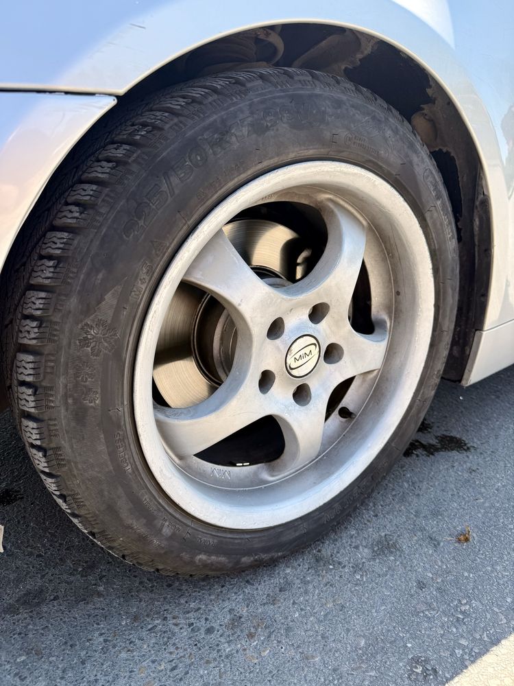 Bmw 530 218к.с. Автоматик 2005г. Климатроник Кожа Гаражна Редовна