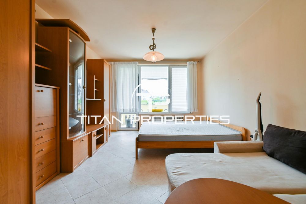 Продава се Двустаен апартамент в София, Слатина - 70 кв.м за 2572 €/кв.м - Снимка #4