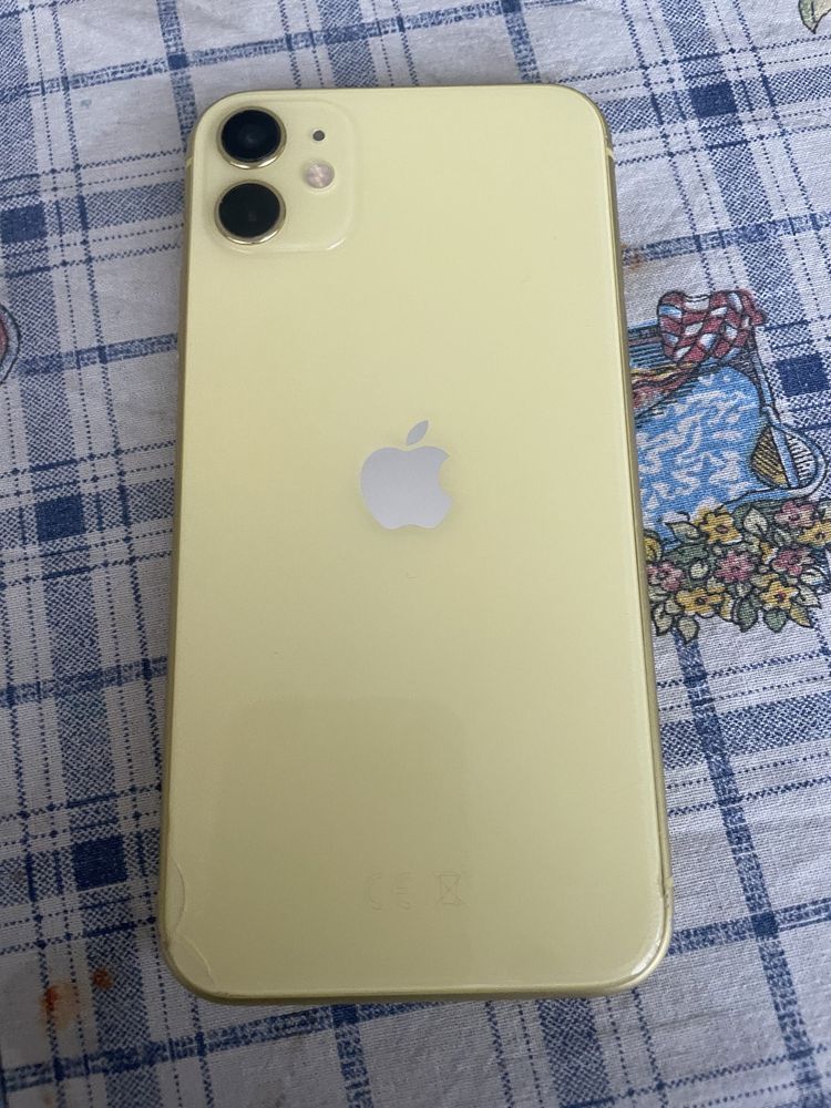 Iphone 11. За дисплей