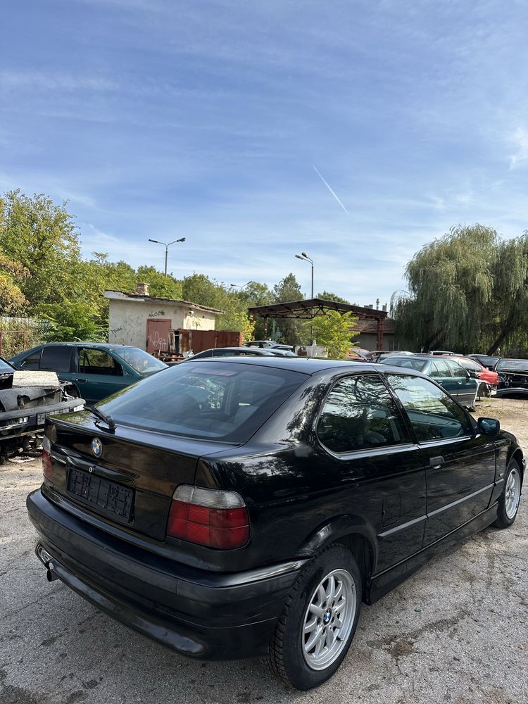 BMW E36 316i m43b19 Compact НА ЧАСТИ