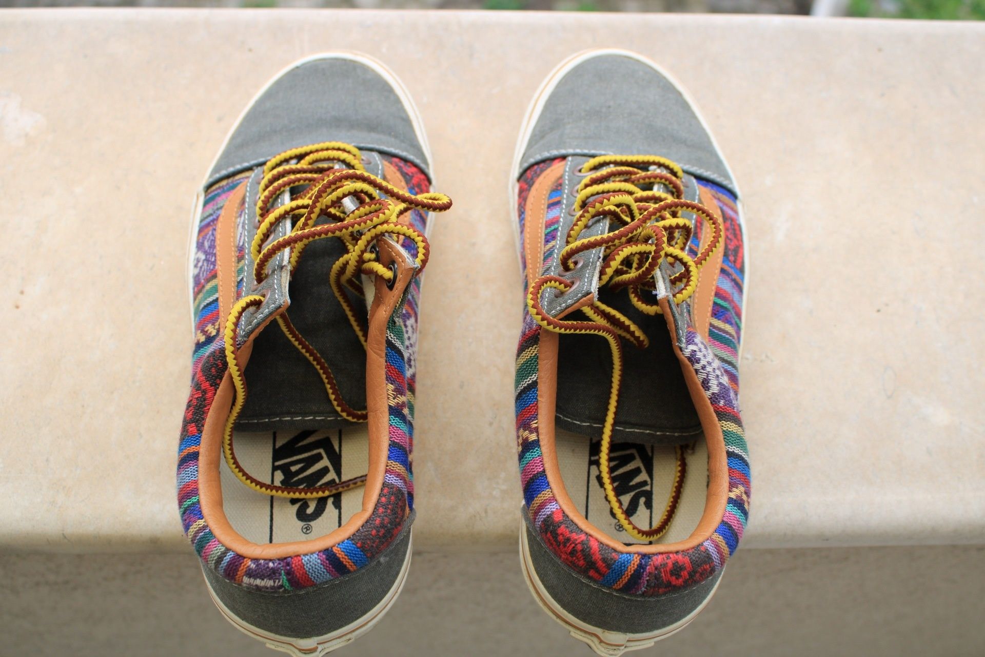 маратонки Adidas by Jeremy Scott, кец Vans 39