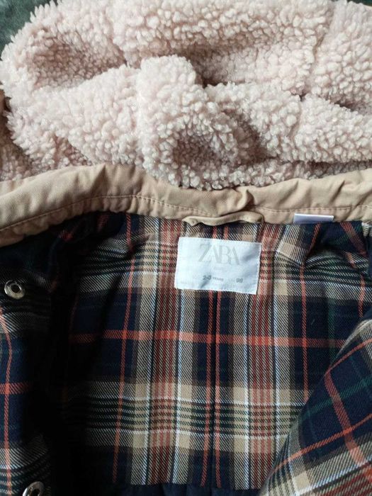 Плащ Zara baby как новые в отличном состоянии ра-р: 2-3лет