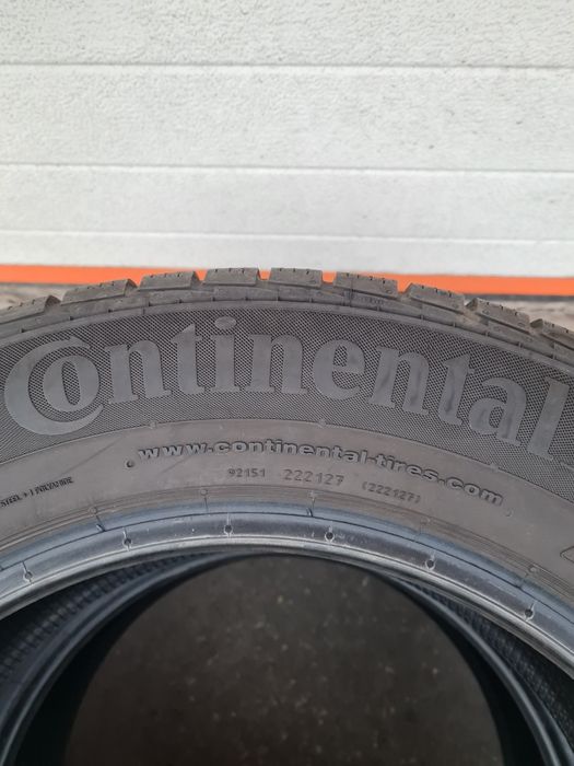 Зимни гуми 2 броя CONTINENTAL ContiContact TS815 215 60 R16 дот 4923