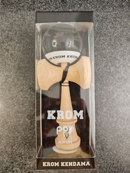 Kendama Krom Pop LoL, predare personala, Metrou Costin Georgian