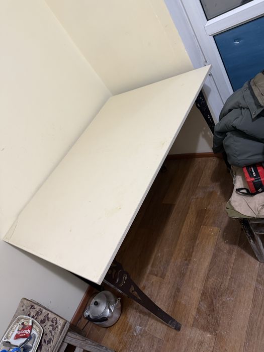 Стол буу в хррошем состоянии