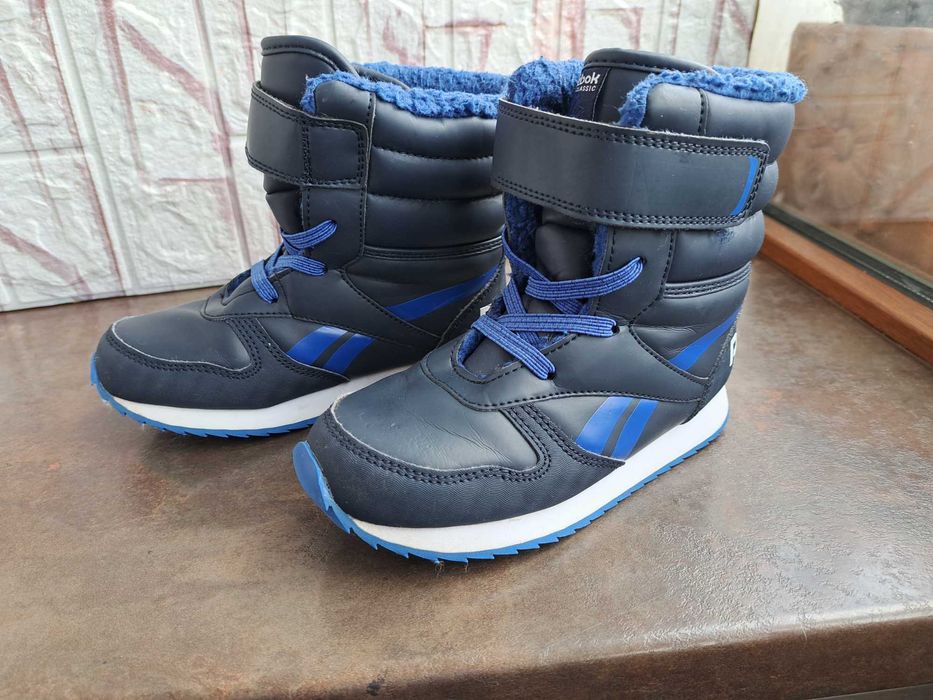 детски ботуши,зимни обувки,боти,апрески,Reebok номер29 за момче,адид