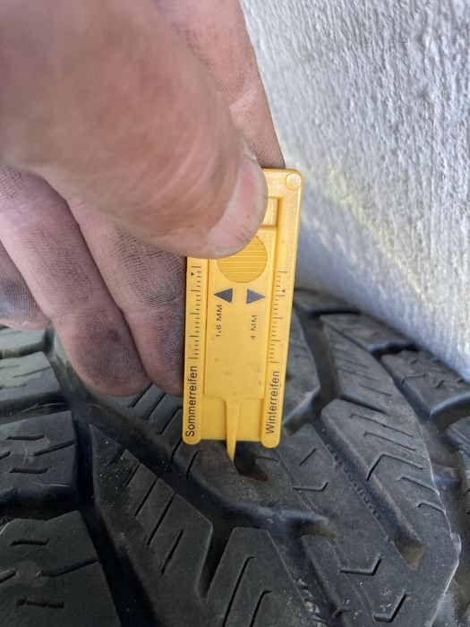 Гуми със джанти зимни 185.65.15