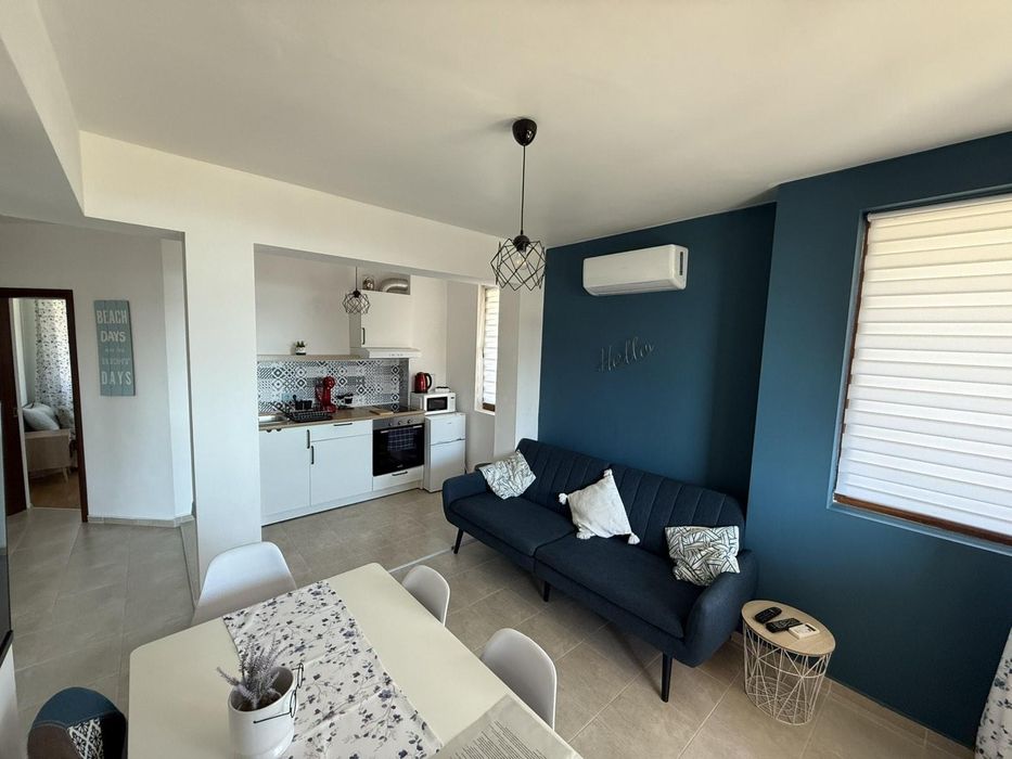 Продава се Хотел в Свети Влас - 320 кв.м за 1494 €/кв.м - Снимка #4