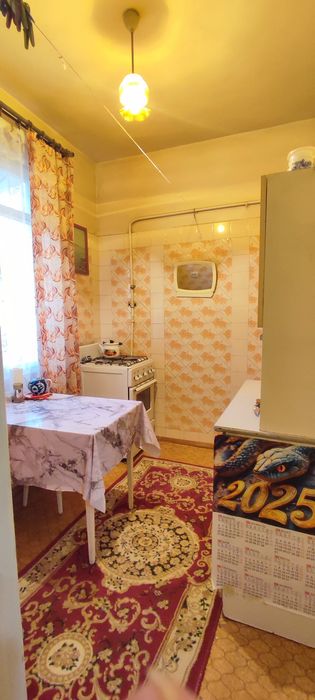 Срочно продам квартиру! Чиланзар 2 квартал 2/2/4