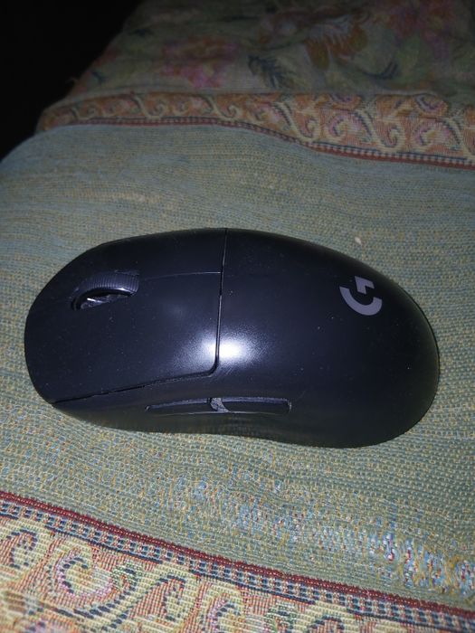 Продам мышь игровую