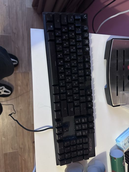Клавиатура aorus k1