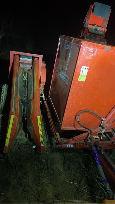 Culegatoare de porumb sip tornado 40